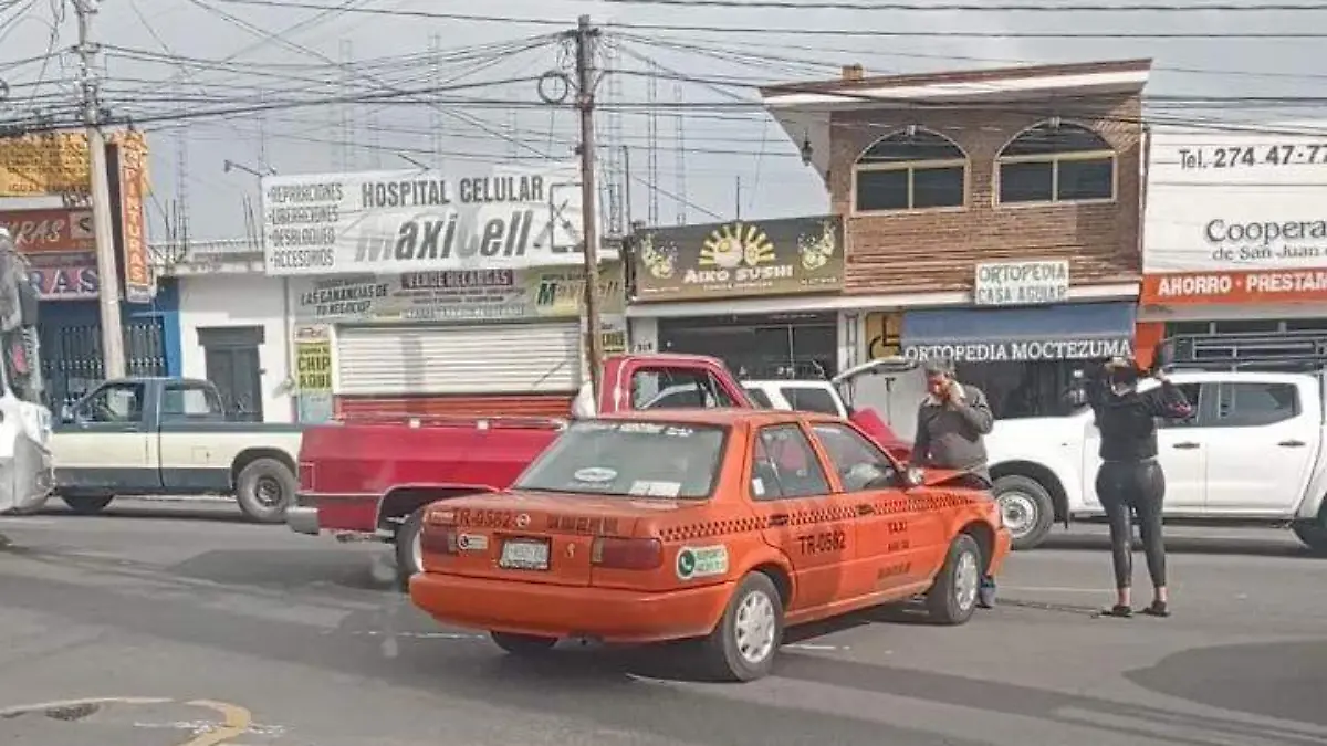 SJR POLI QUEDARON EN MITAD DEL PASO